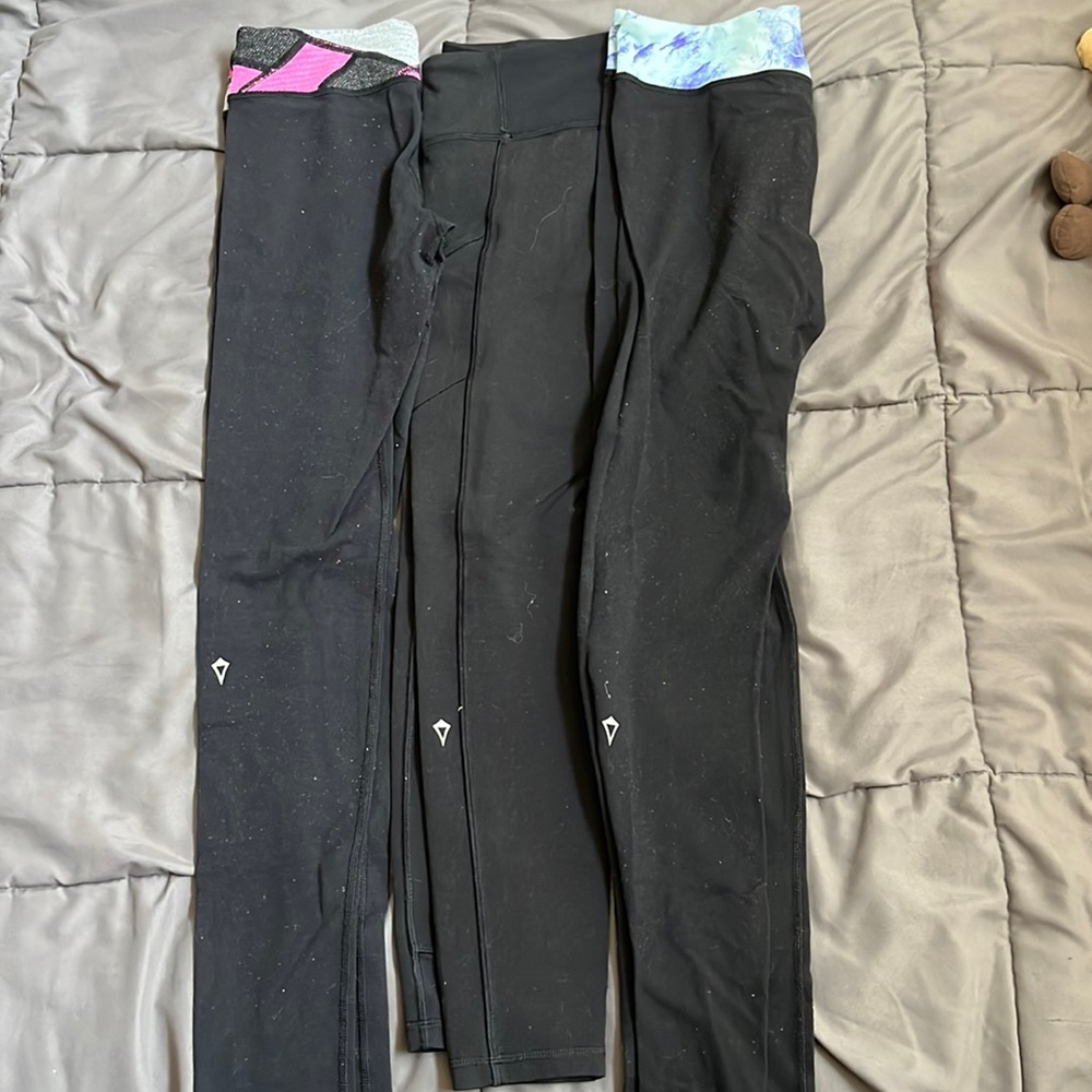 IVIVVA BY LULULEMON LEGGINGS BUNDLE